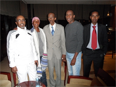 Waris Dirie trifft die somalische Regierung in Addis Abeba 2012